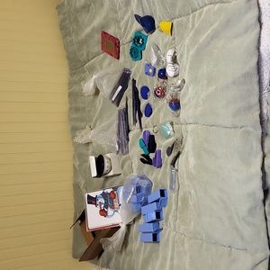 Tupperware Lot of Misc Items